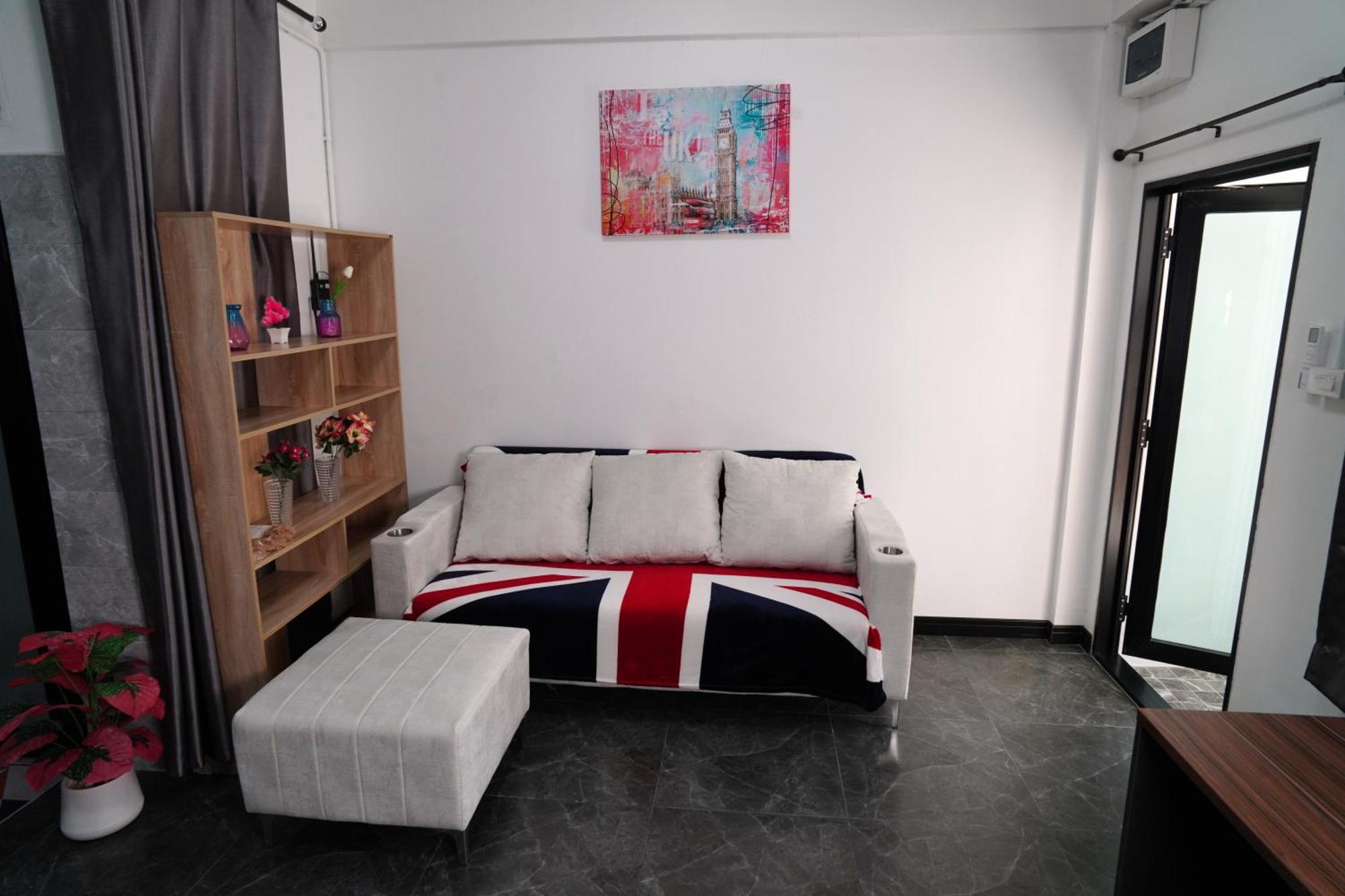London House Phuket *