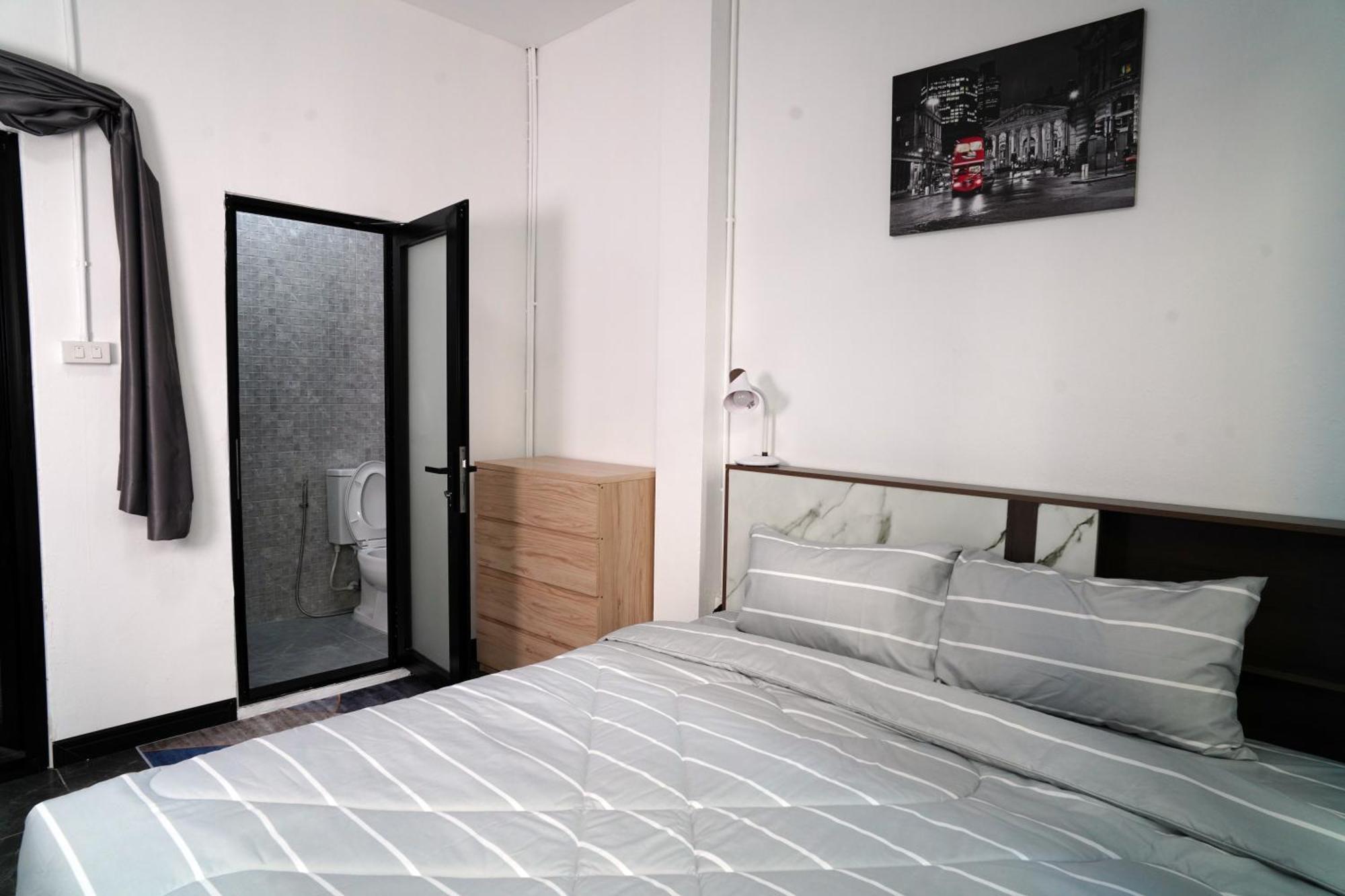 London House Phuket วันหยุดที่บ้าน หาดกะตะ